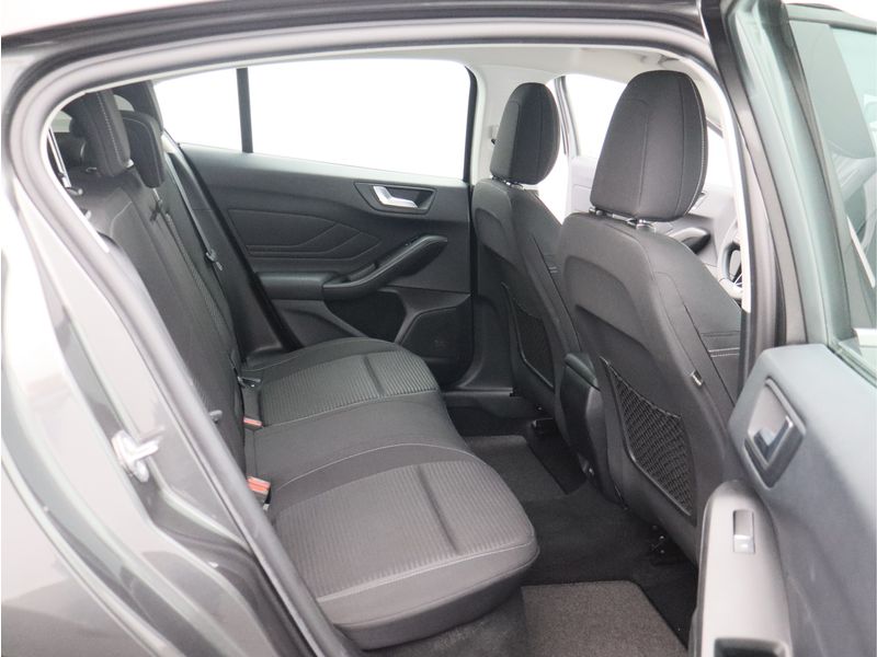 Ford Focus 1.0 EcoBoost Titanium Business/ lage km!