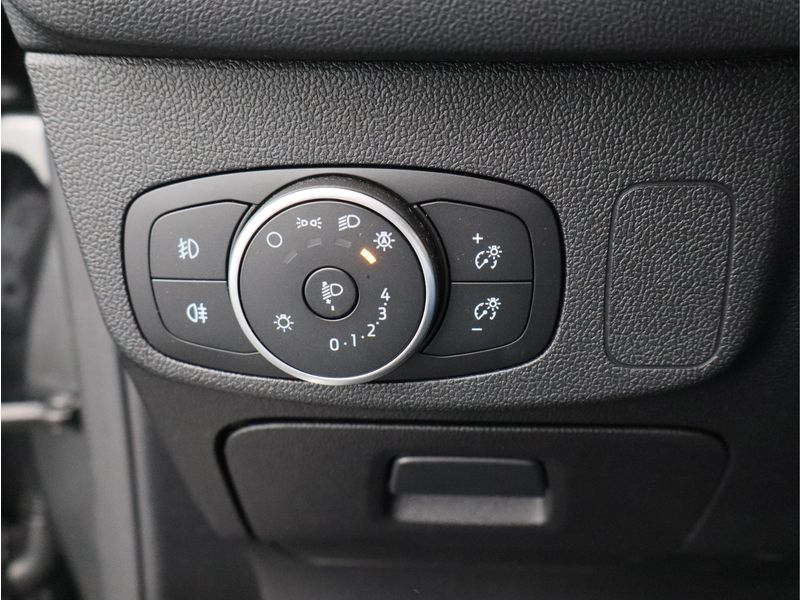 Ford Focus 1.0 EcoBoost Titanium Business/ lage km!