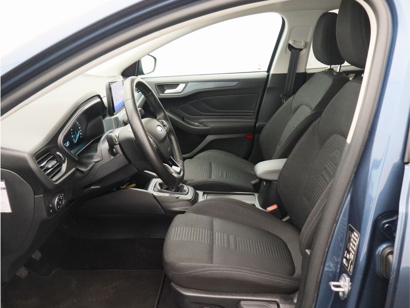 Ford Focus Wagon 1.0 EcoBoost Hybrid Active Business/ compleet!