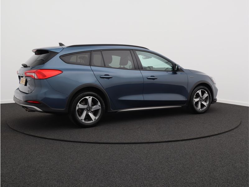 Ford Focus Wagon 1.0 EcoBoost Hybrid Active Business/ compleet!