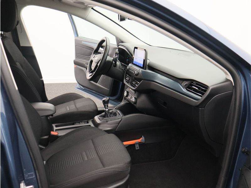 Ford Focus Wagon 1.0 EcoBoost Hybrid Active Business/ compleet!