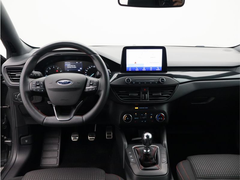 Ford Focus 1.0 EcoBoost ST Line Business/ lage km/ zeer mooi!