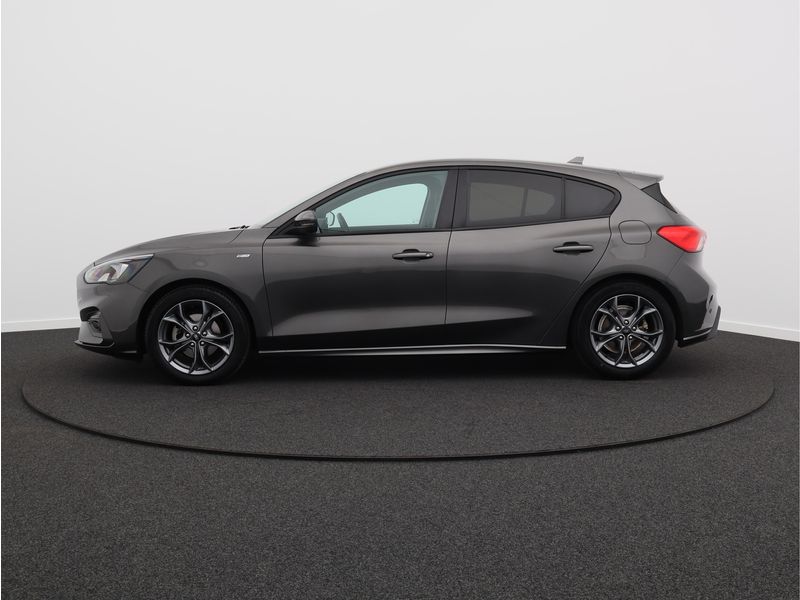Ford Focus 1.0 EcoBoost ST Line Business/ lage km/ zeer mooi!