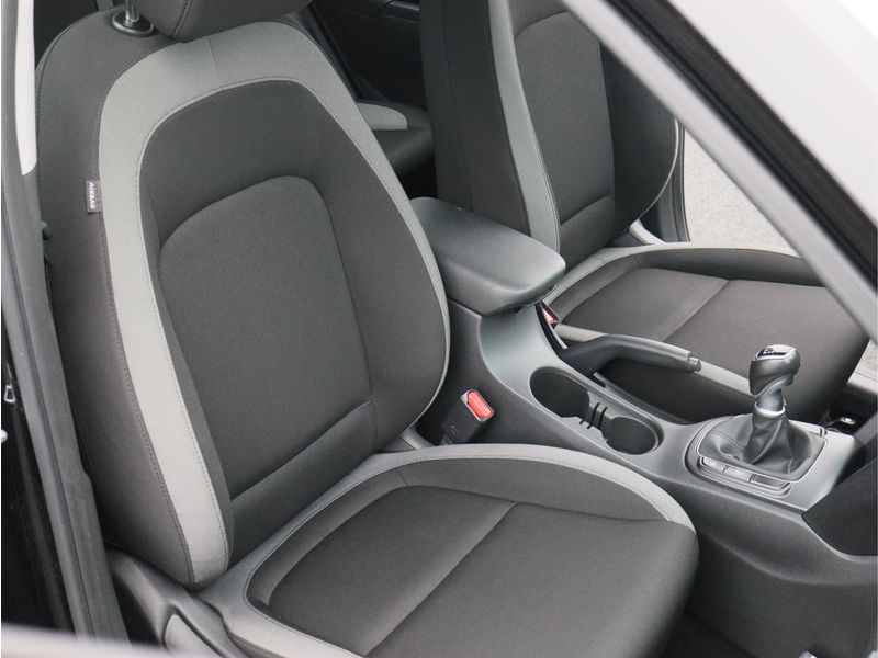 Hyundai Kona 1.0 T-GDI Comfort/ lage km/ zeer mooi!